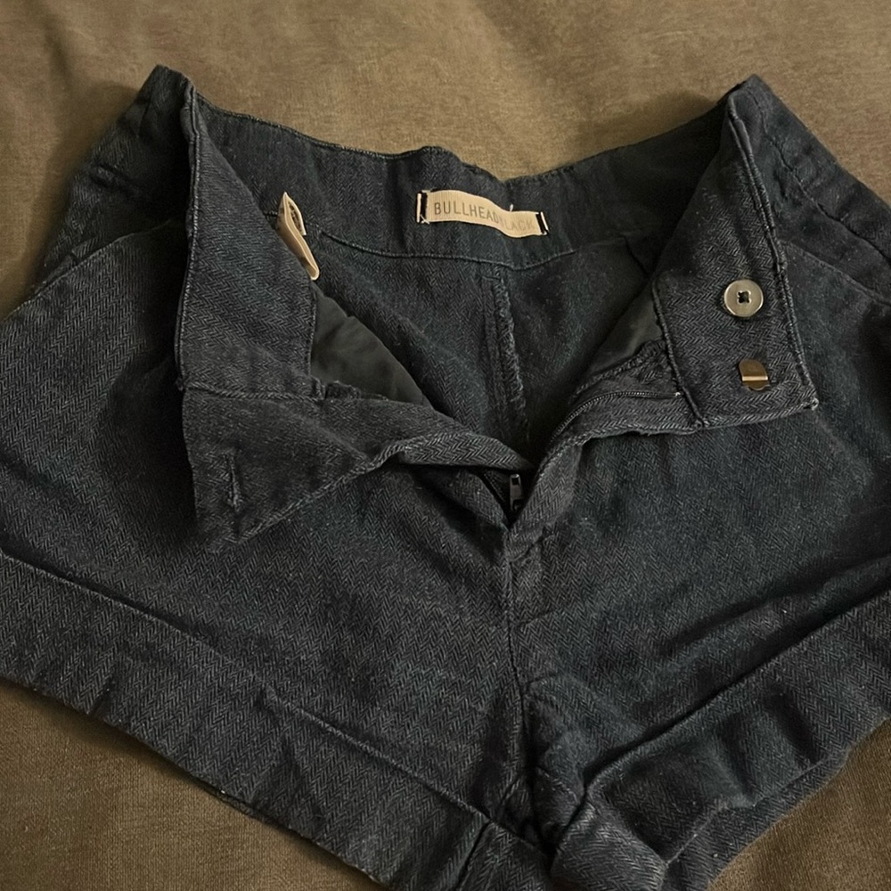 Bullhead black cotton blend shorts
